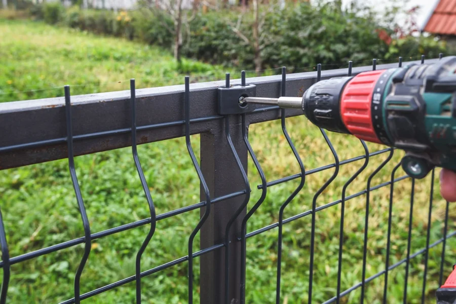 Quantity Iron Fencing in Memphis, TN